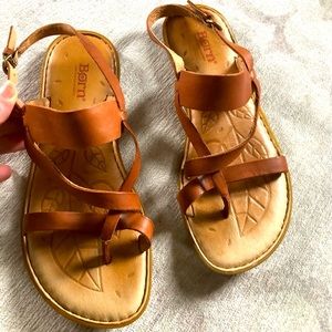 Born Taj Sandals brown leather size 8 M